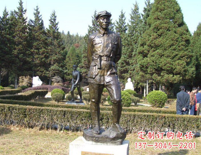 南通铜雕解放军战士,荣誉的象征