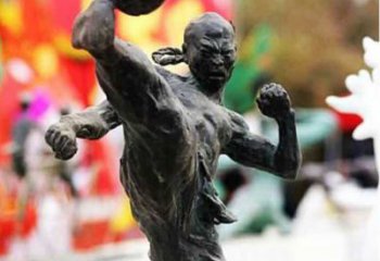 南通足球雕塑：展现无限自由