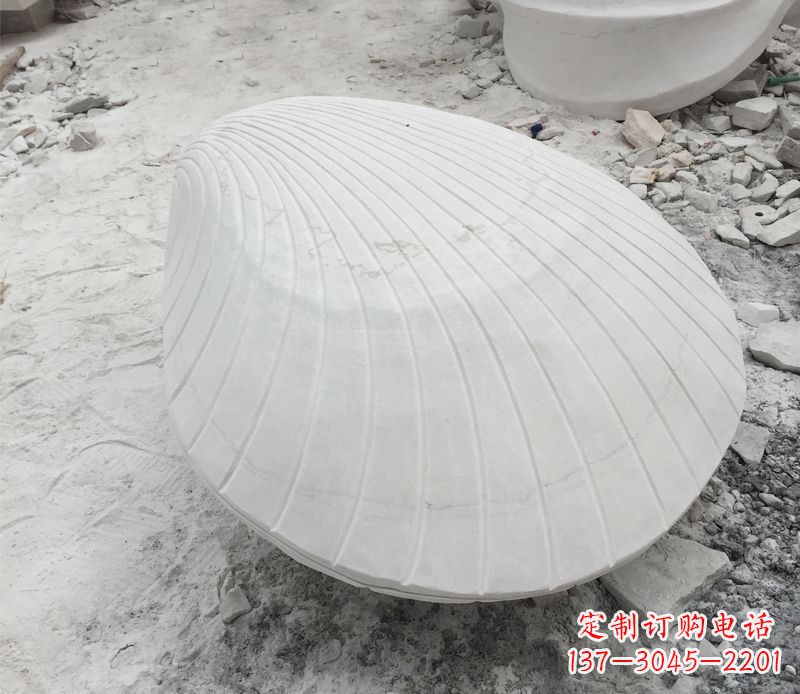 南通用贝壳雕刻出美丽的汉白玉雕塑