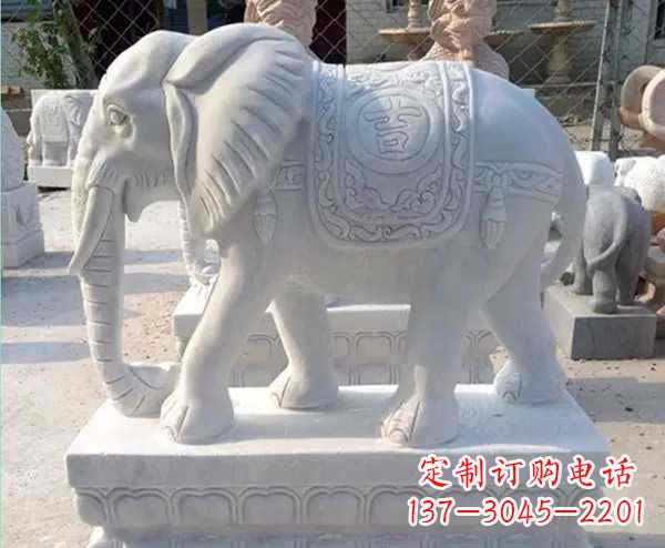 南通高贵厚重的大象雕塑