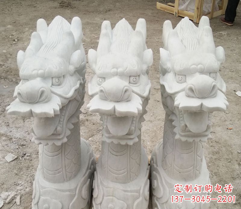 南通中领雕塑独特的玉喷水龙雕
