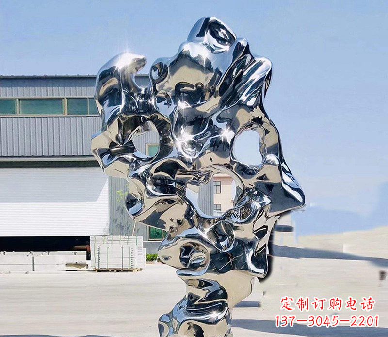 南通太湖石雕塑,完美结合不锈钢镜面
