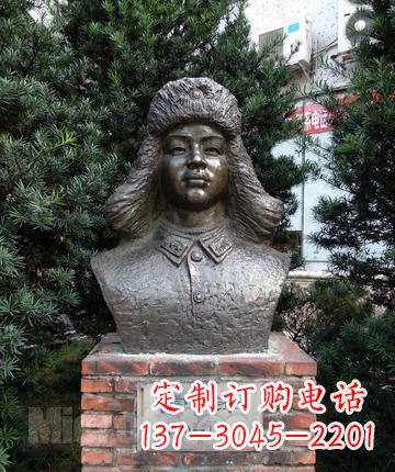 南通领雕塑:全国首创雷锋青铜胸像