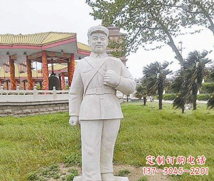 南通雷锋石雕——传承奉献精神