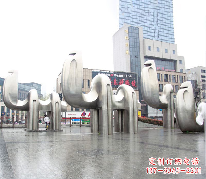 南通不锈钢骆驼雕塑,更添雅致风情