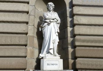 南通汉白玉贝多芬石雕像-世界著名作曲家音乐家人物雕塑