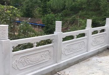南通莲花纹石栏板雕塑，为你树立华丽边框