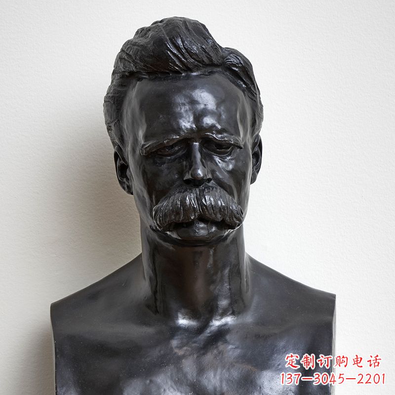 南通尼采石雕头像,独特而华丽