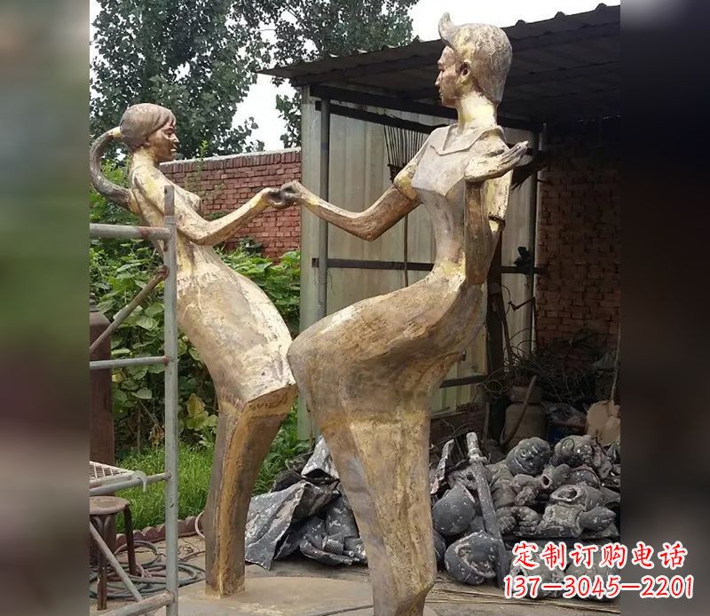 南通专属情侣,情深伴随铜雕精美绝伦