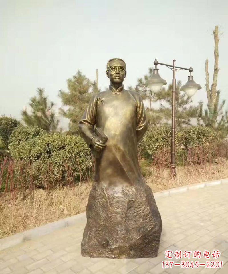 南通陶行知人物铜雕1