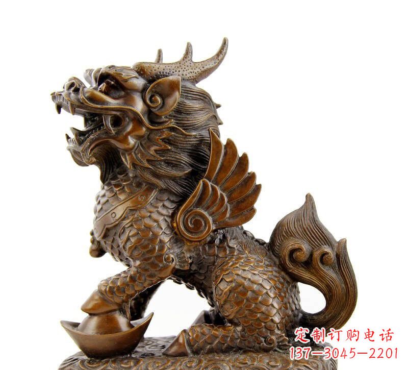 南通铜雕踩元宝麒麟