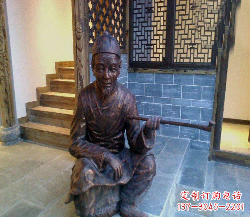 南通铜雕店小二吸烟庭院人物雕塑