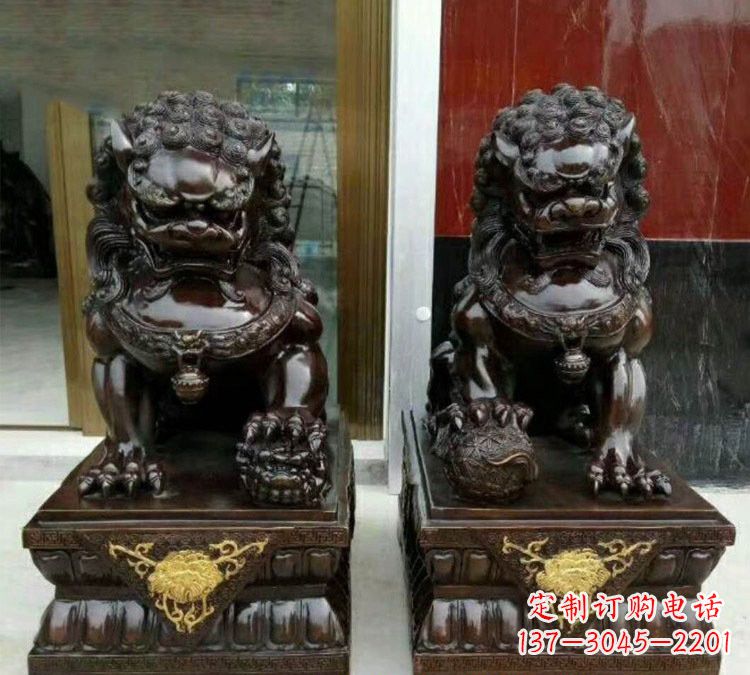南通铜雕故宫狮子