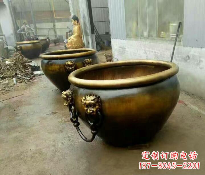 南通铜雕圆形荷花水缸雕塑 (2)