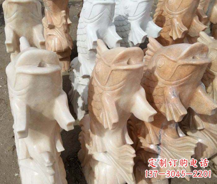 南通晚霞红喷水鲤鱼庭院石雕