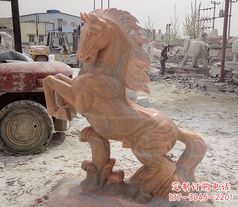 南通晚霞红踏浪奔马石雕