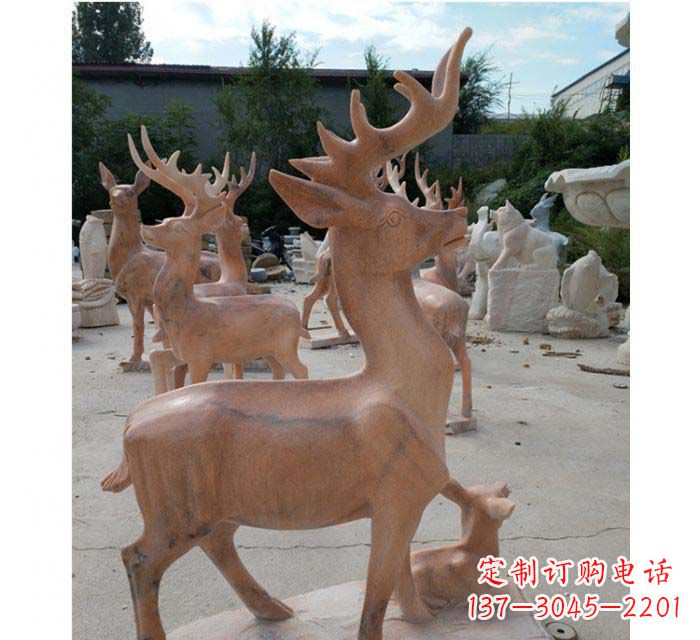 南通晚霞红驯鹿动物公园石雕