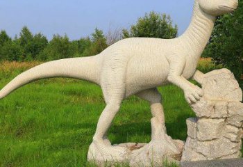 南通雕刻恐龙的砂岩艺术