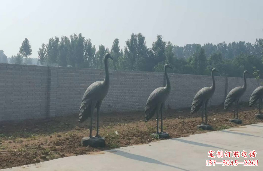 南通仙鹤抽象铜雕