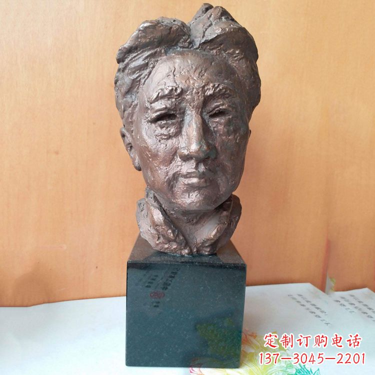 南通现代画家徐悲鸿先生头像雕塑