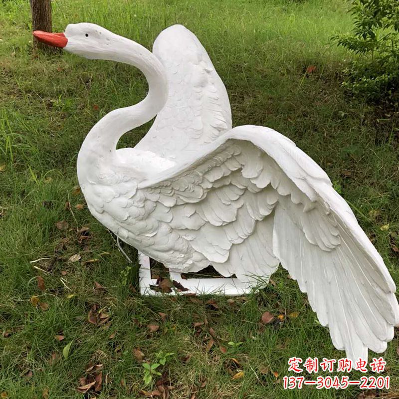 南通展翅飞翔白天鹅仿真发光动物雕塑