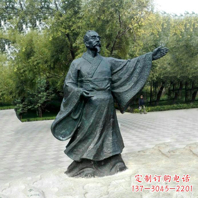 南通中国历史名人战国时期儒家学派的代表人物荀子铜雕像
