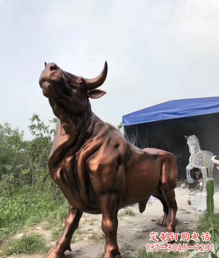 南通紫铜牛动物雕塑