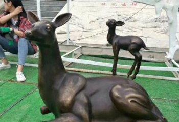 南通铸铜广场动物鹿雕塑 